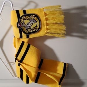 Hufflepuff scarf 🏳️‍🌈